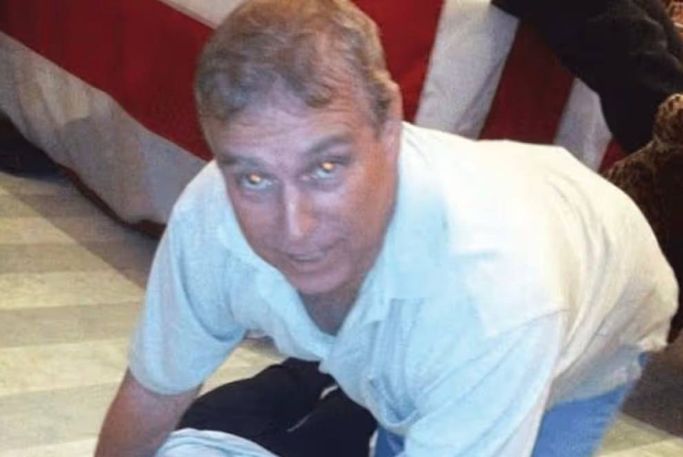 Пришлось максимально обрезать фото, чтобы можно было его тут опубликовать