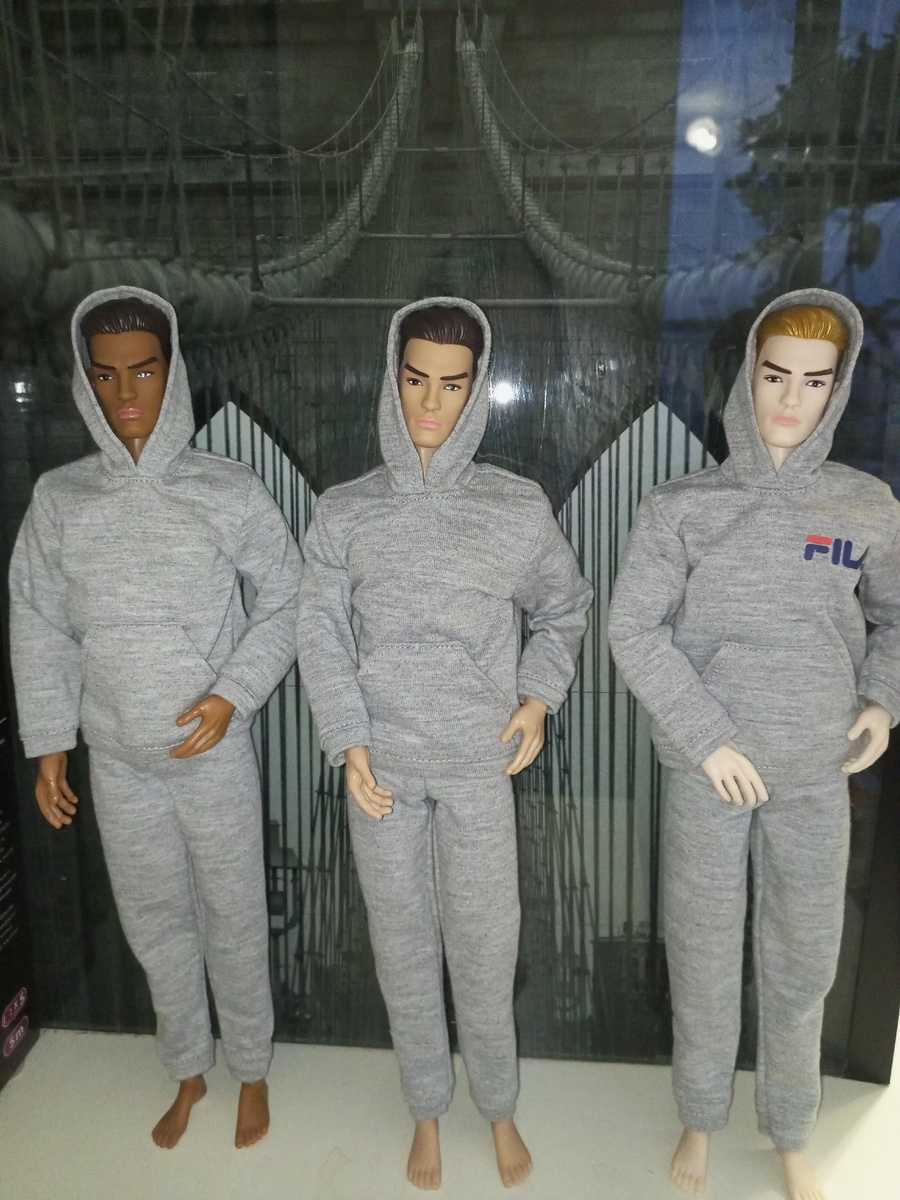 Рен, Грей, Лексус. 