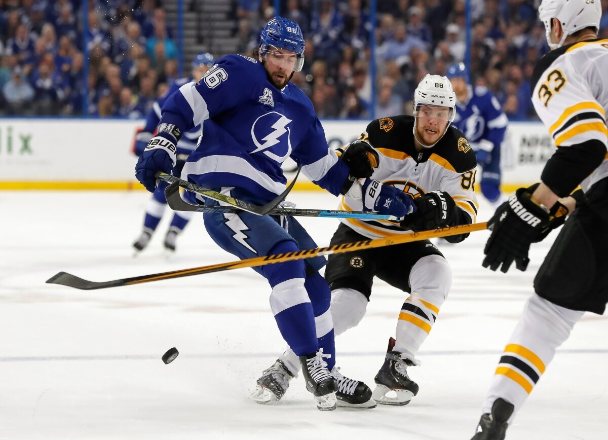     NHL.com о дуэли Кучерова и Пастрняка: два лучших диспетчера современного хоккея