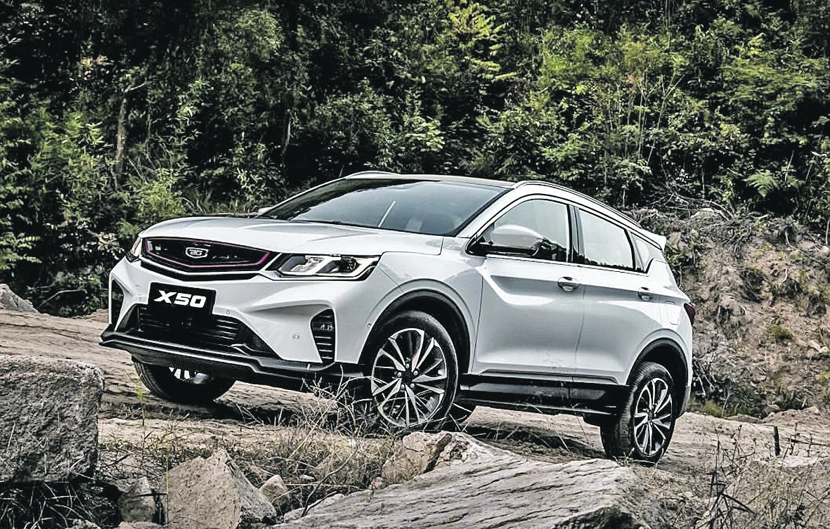 Белорусы гордятся своим кроссовером. Фото: БелТА