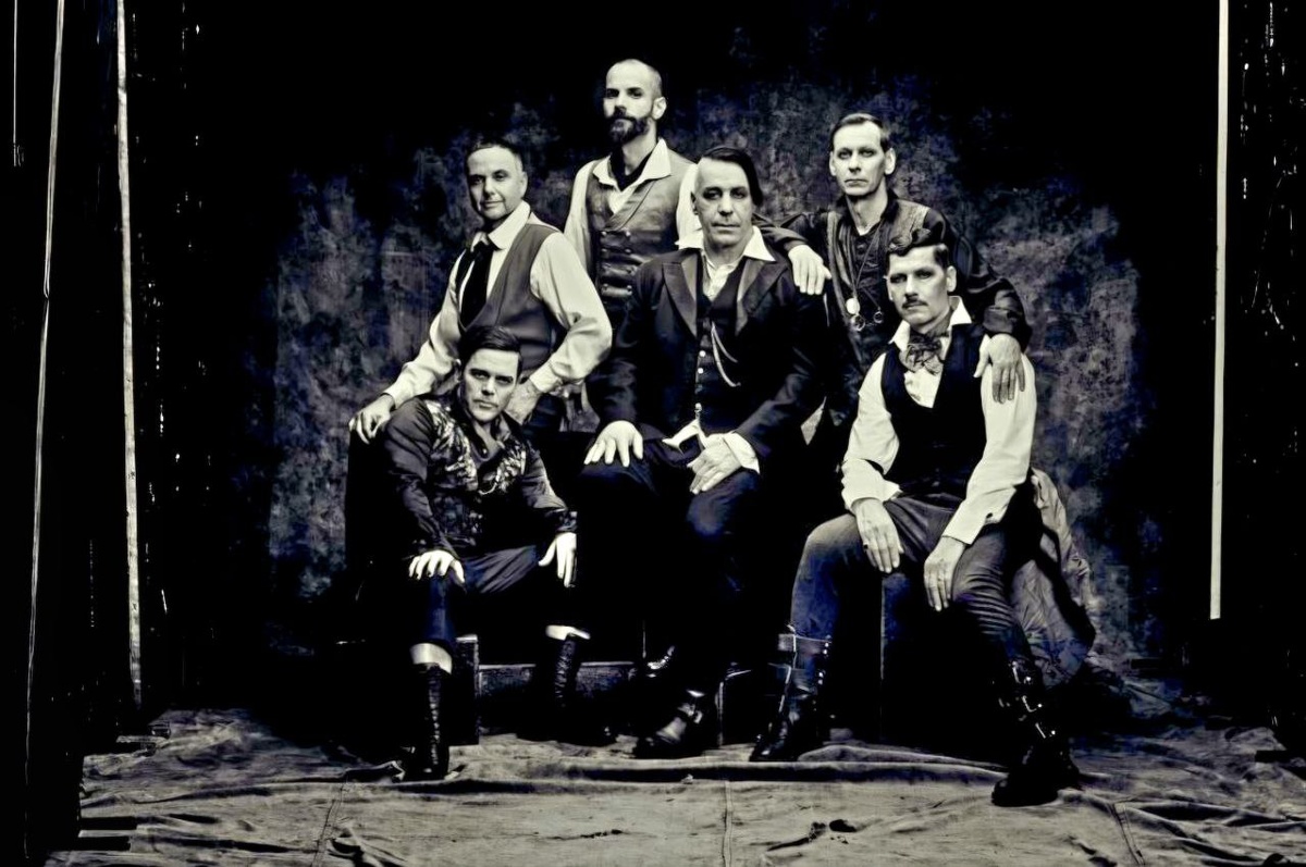 Та самая группа Rammstein.