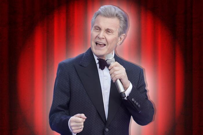 Жизнь без наследников. Что скрывает за улыбкой Лев Лещенко и о чём он жалеет в 84 года. Коллаж © Life.ru. Обложка © ТАСС / Михаил Синицын, © Freepik / macrovector