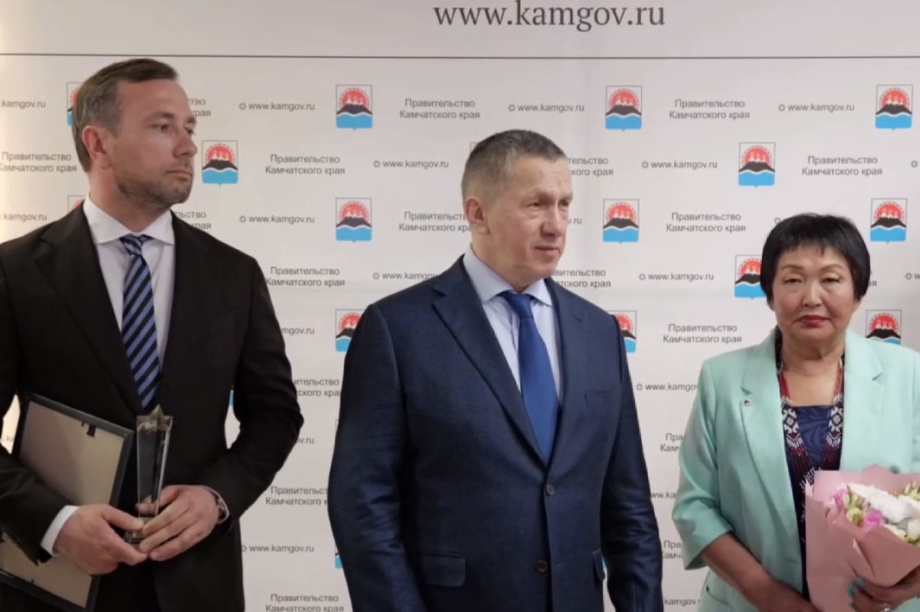 Обсуждается снежный коллапс.