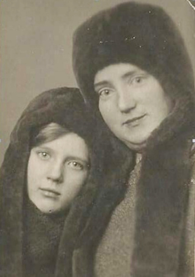 Лариса с матерью Ольгой Гринцевич