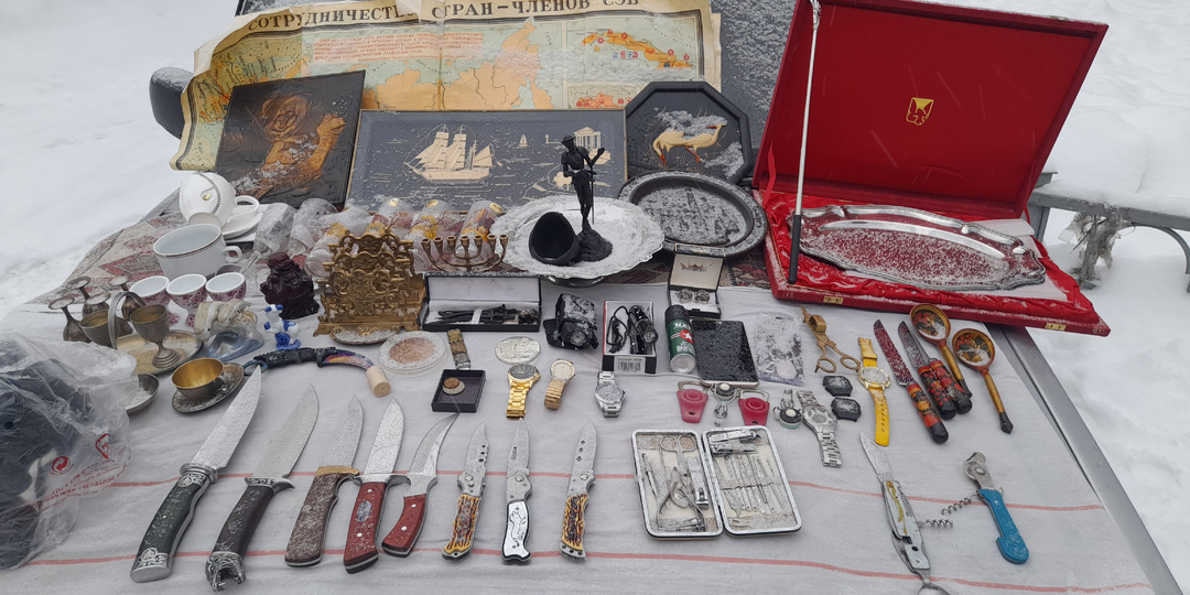 Екатеринбургская барахолка в последний день января