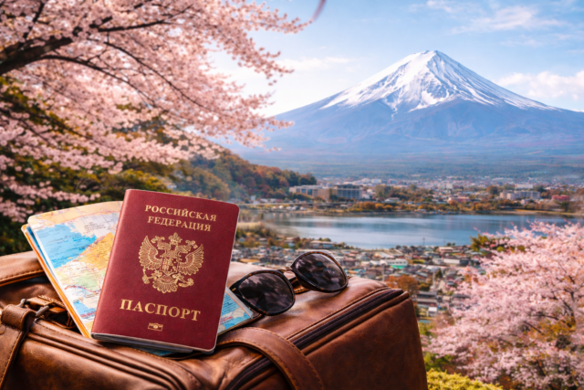 Токио сломался первым: россиянам открыли упрощённый въезд в Японию 