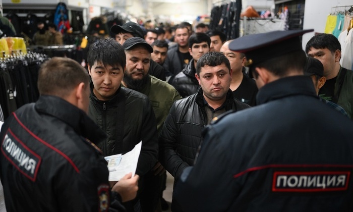    «Ценные кадры» - на историческую родину!