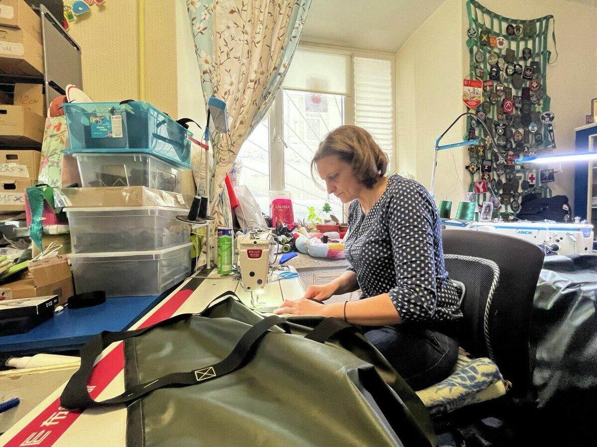    Носилки почти готовы | © РИА Новости / Виктор Званцев