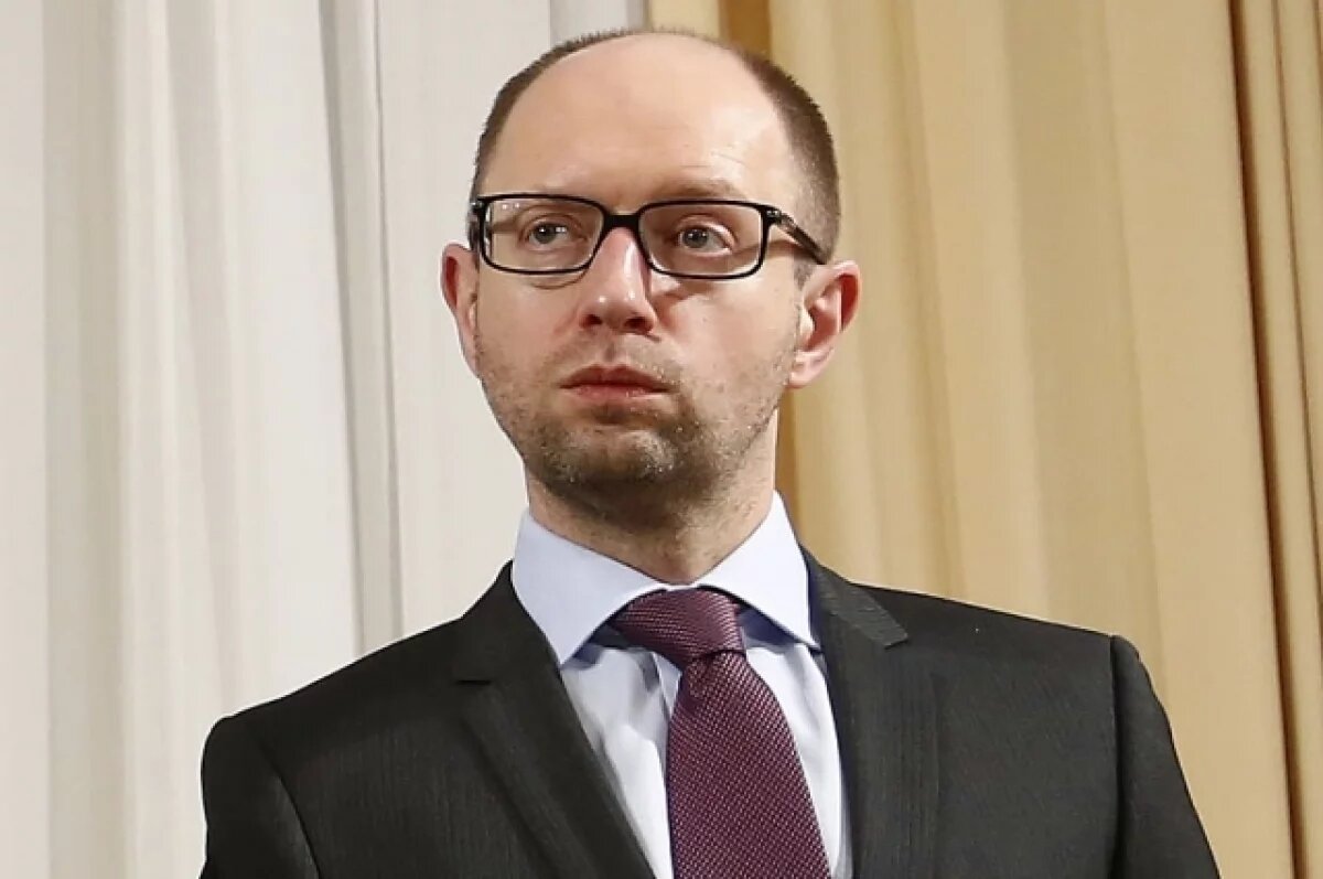    МВД России переобъявило в розыск экс-премьера Украины Яценюка