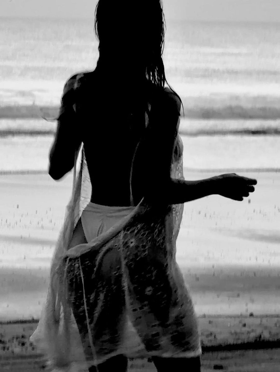     Zivert. Фото: Инстаграм (запрещен в РФ) @_zivert