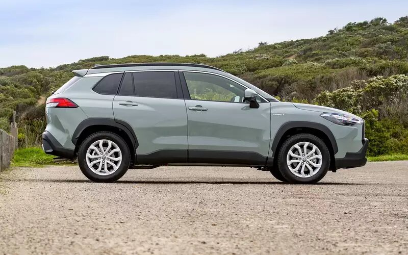 Toyota Corolla Cross📷
