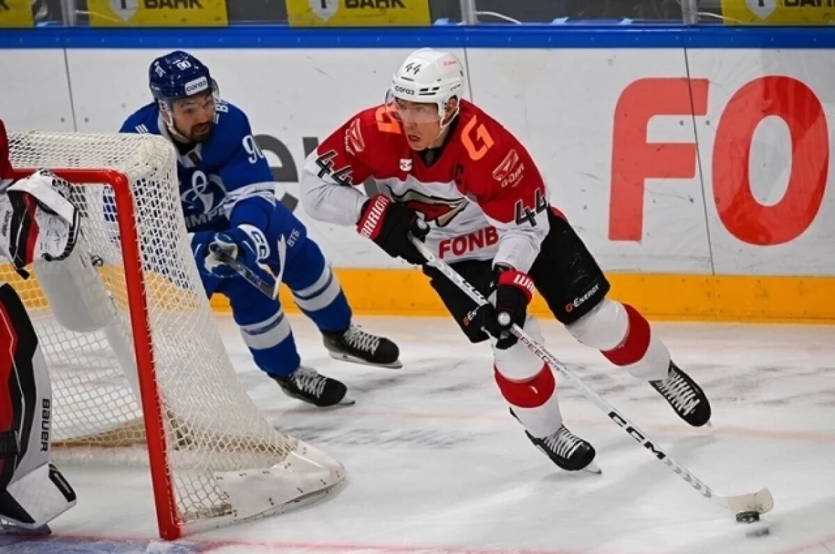    Омский «Авангард» готовится к выездному матчу с московским «Динамо»