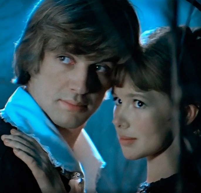 Скриншот автора. Фильм "Обыкновенное чудо", где тоже была зима. 