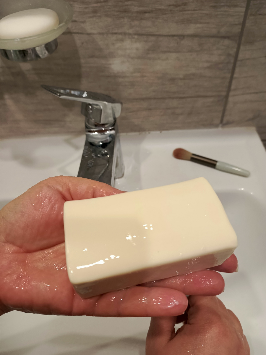 Подойдет самое простое мыло