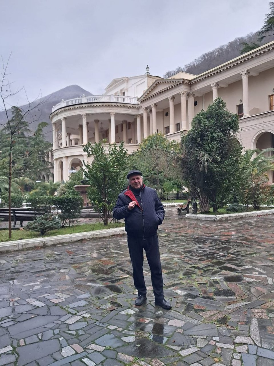 Первые шаги по территории отеля "Амра парк и Спа". 31 декабря 2025 г. Фото автора