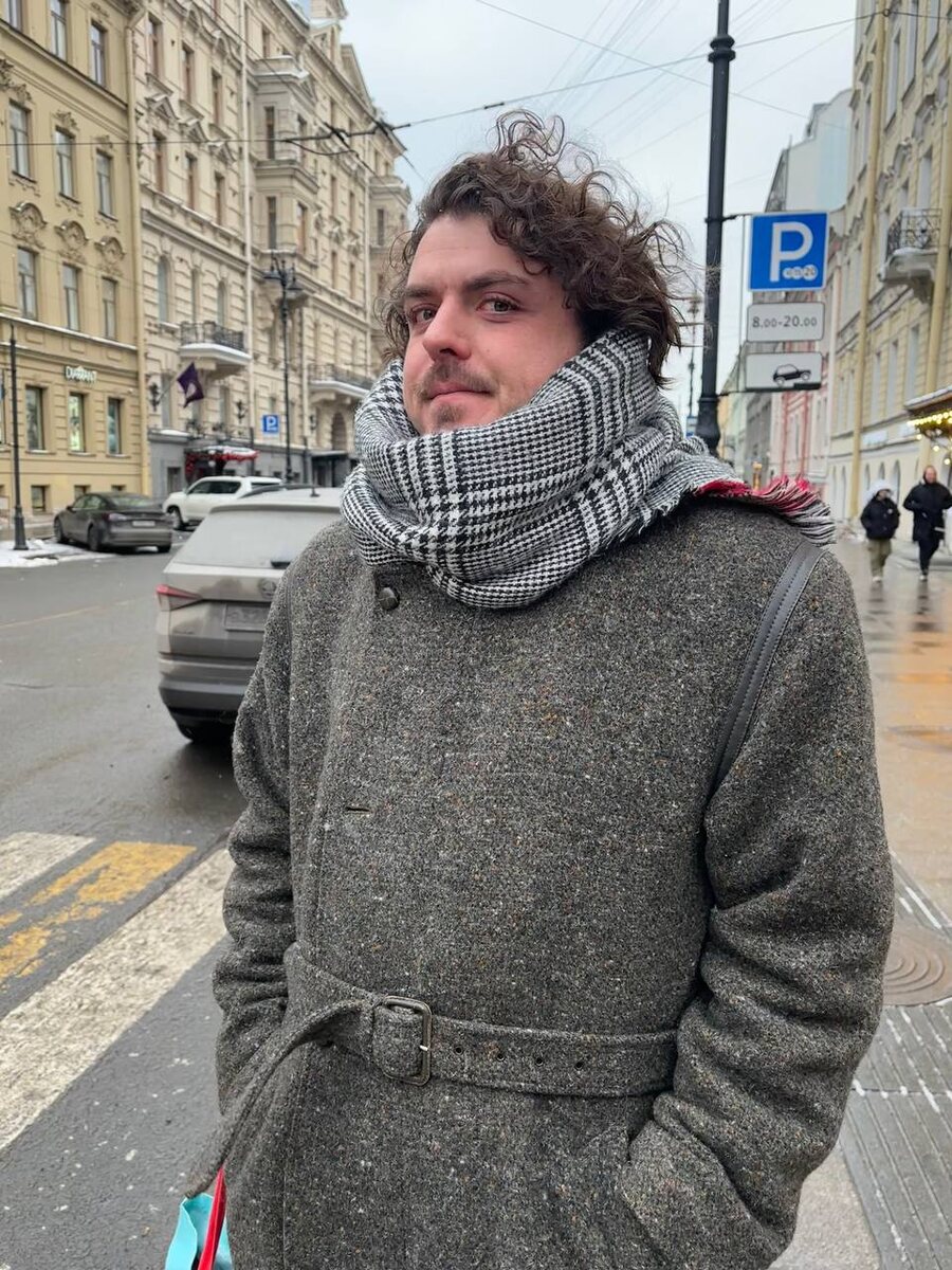 Денис, русский американец. 