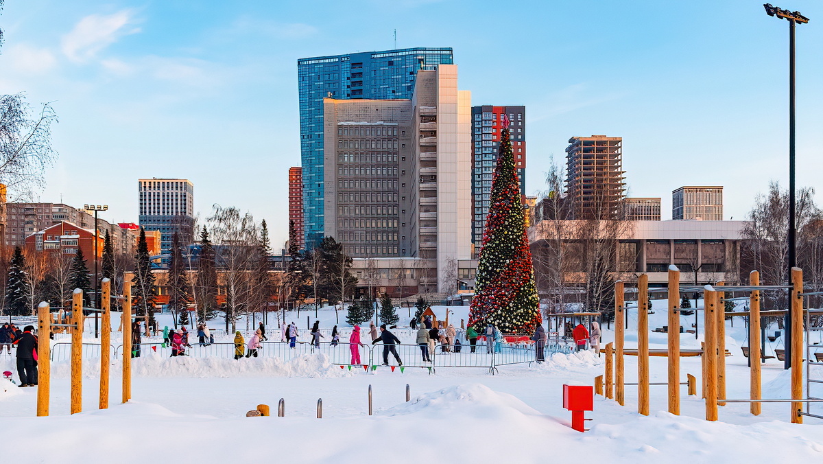 Парк имени Юрия Бугакова. Новосибирск. Фотография - www.openmainphoto.ru
