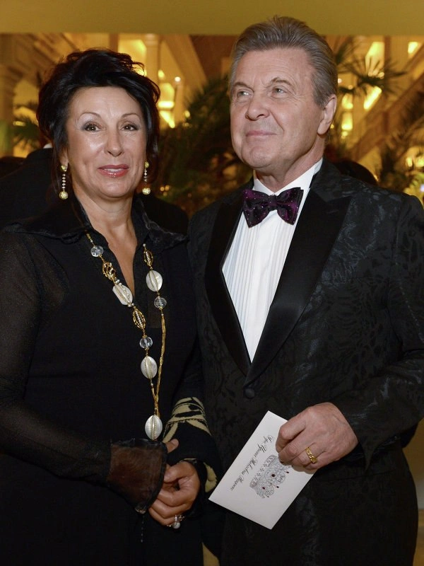 Лев и Ирина. Источник: https://24smi.org/public/media