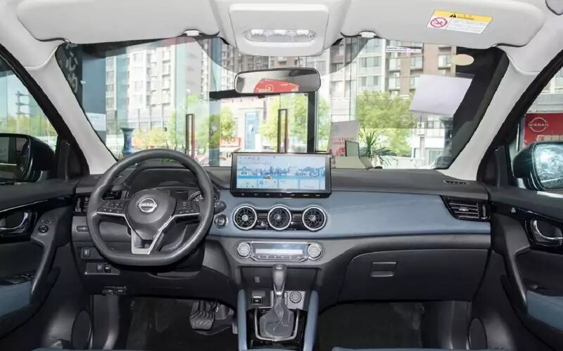 Интерьер Nissan Qashqai Glory📷
