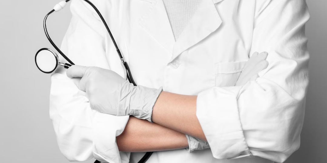 Врачей и фельдшеров завлекают в глубинку «достойной зарплатой»