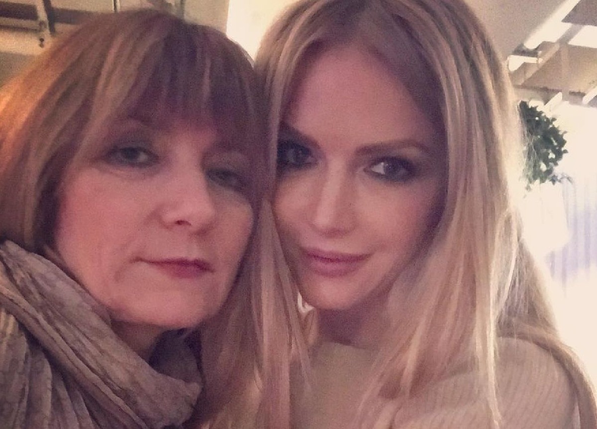    Юлия Михальчик и Жанна Михальчик (Фото: Instagram* /@mikhalchikyuliya)