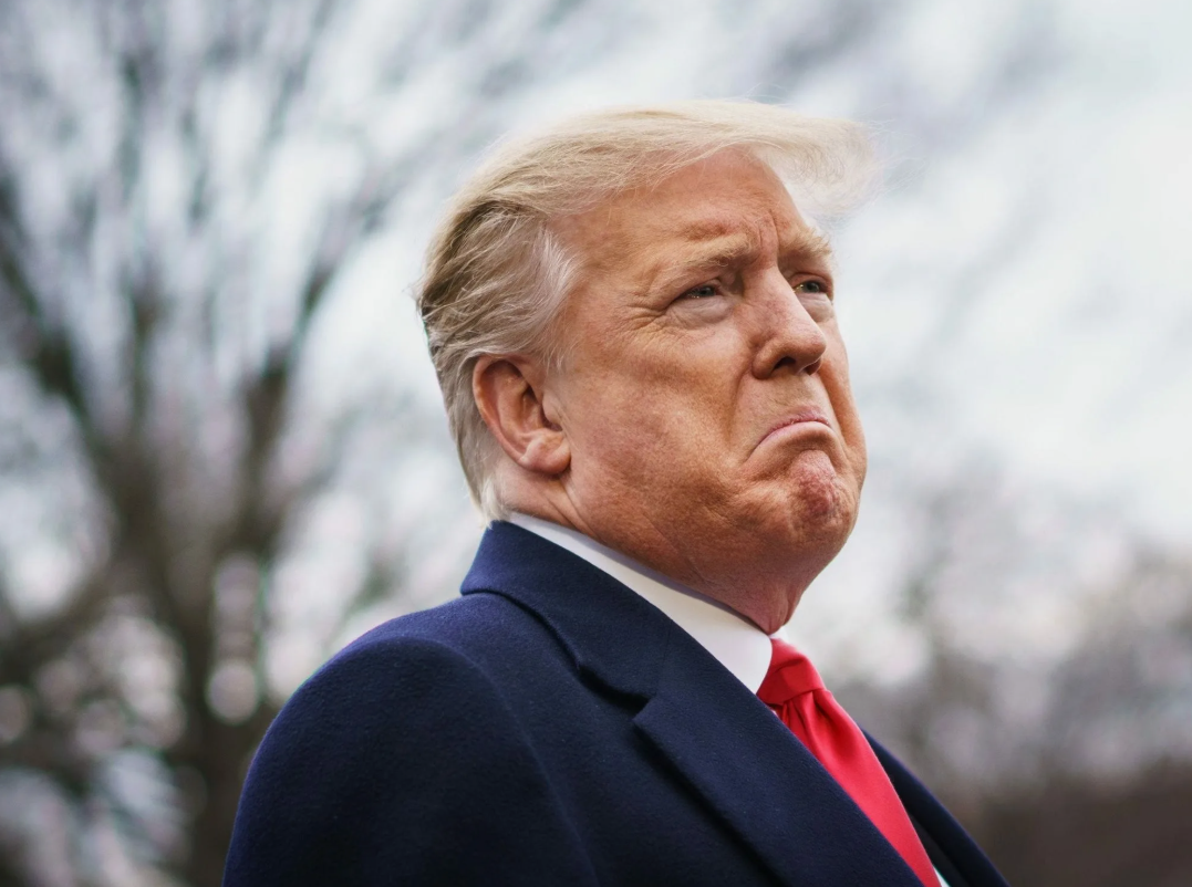 Я обиделась, я обиделась, Больше никогда не подходи! 