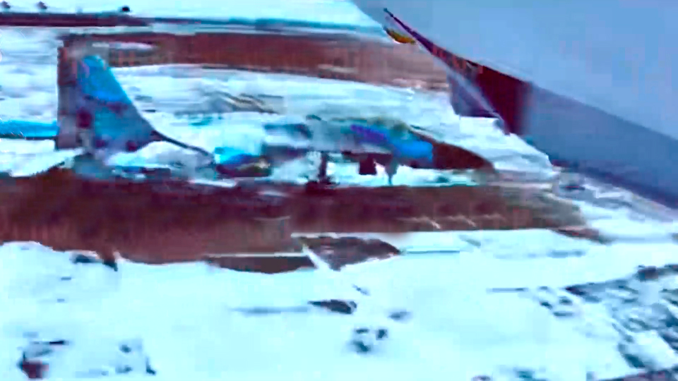 Удары российских дронов Италмас в истребители Су-27 и F-16 Украины