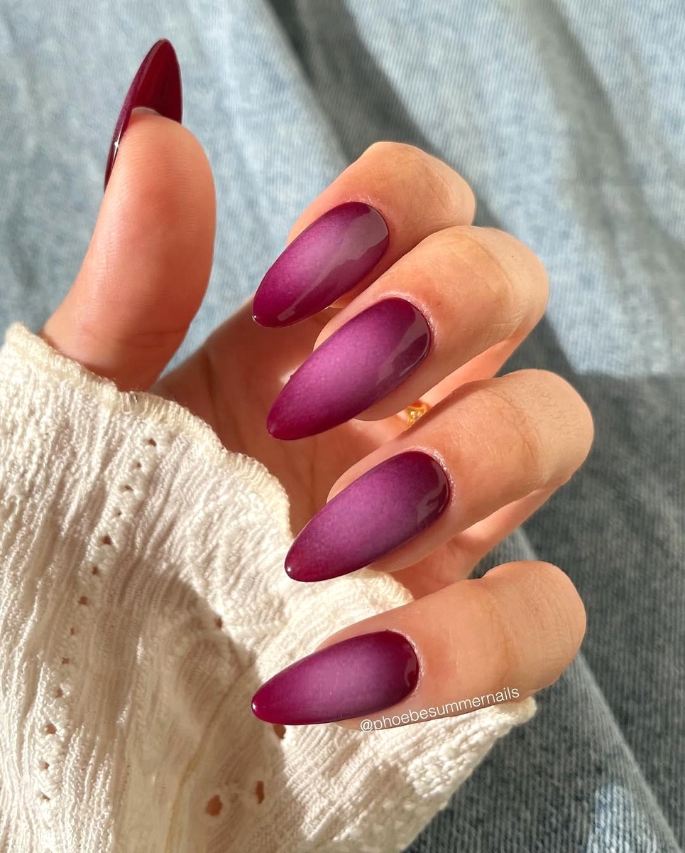 Техника Soft Aura Nails с эффектом свечения изнутри