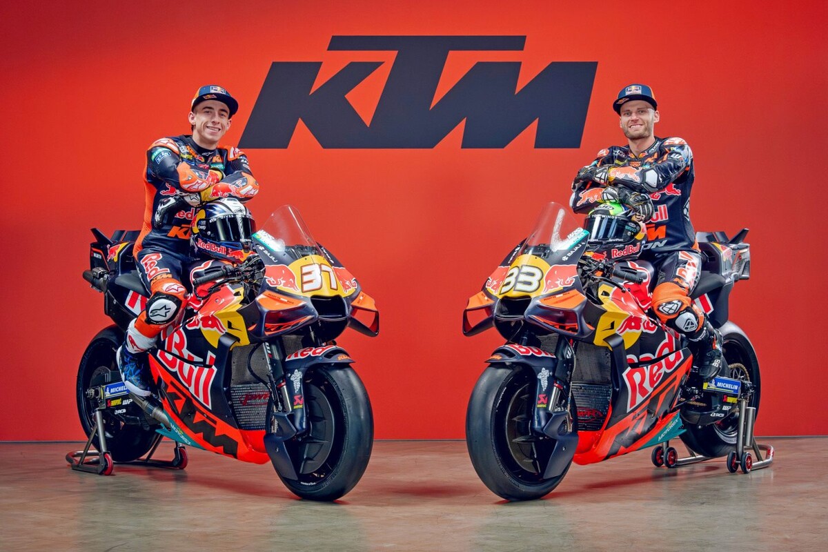    Педро Акоста и Брэд БиндерФото: Red Bull KTM Factory Racing