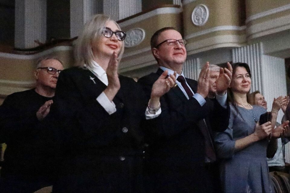    После постановки "Маскарад" в Молодежном театре. Источник: t.me/Elena_Bezrukova_aro