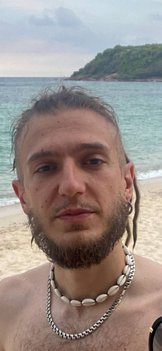 Миша Емельянов. 