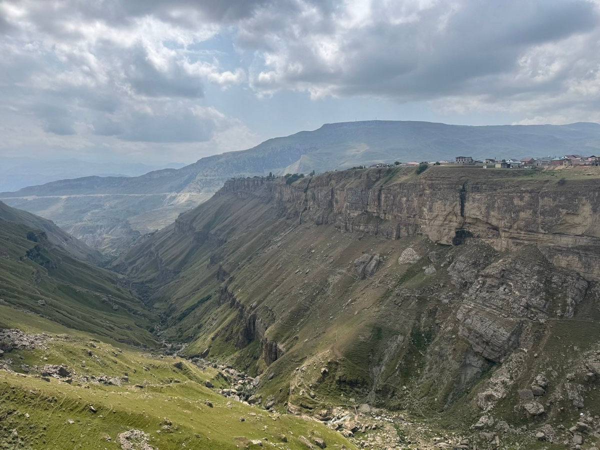 Водопад Тобот