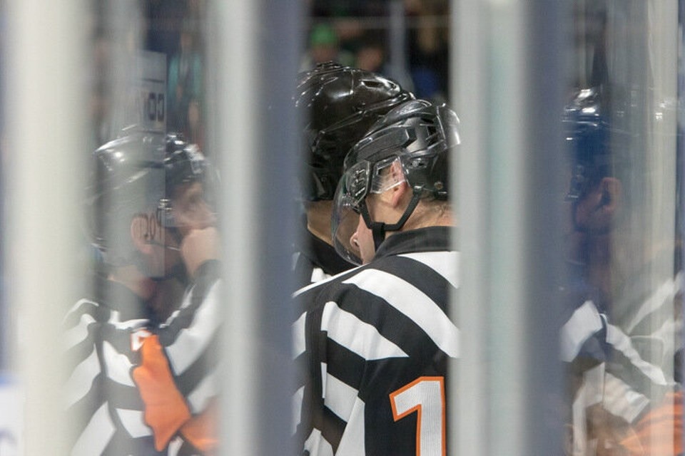    Уфимский хоккейный клуб «Салават Юлаев» погасил долг в 700 миллионов