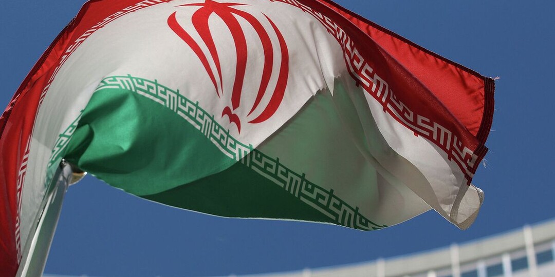 Парламент Ирана потребовал выдворить европейских военных атташе из страны