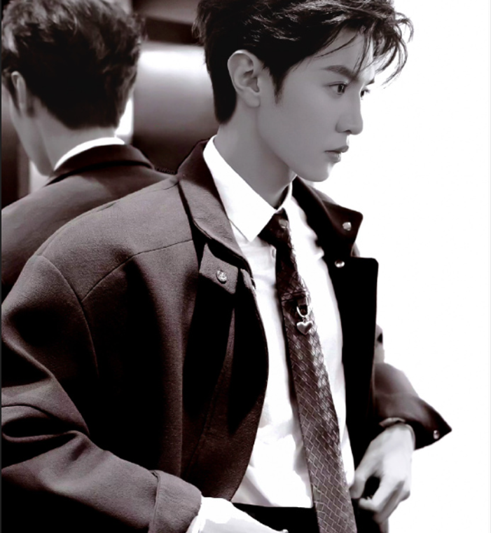 Китайский актер Чэнь Чжэюань