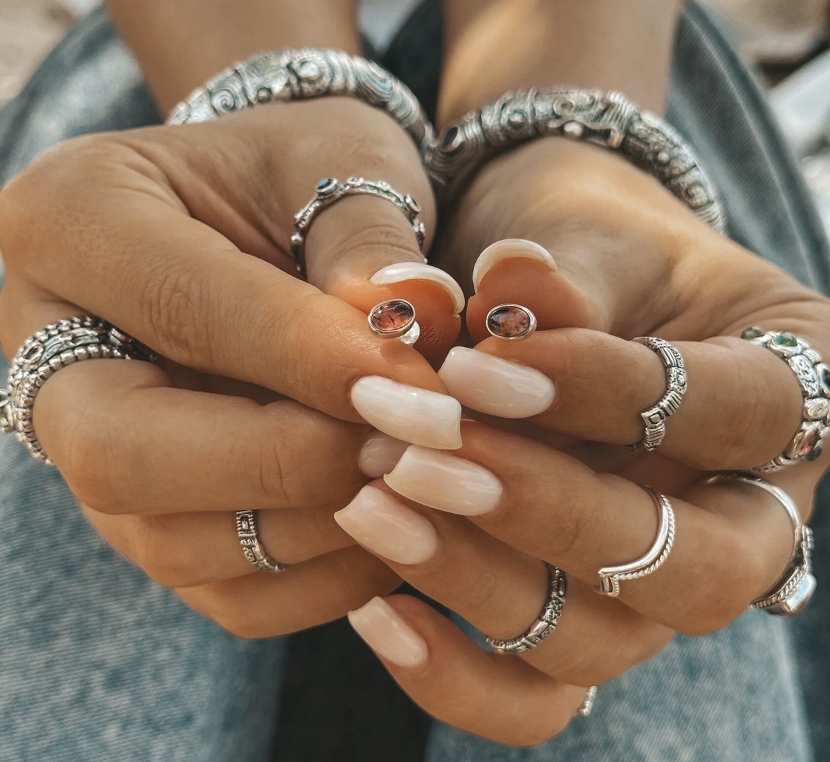 Серьги-пусеты с турмалином.