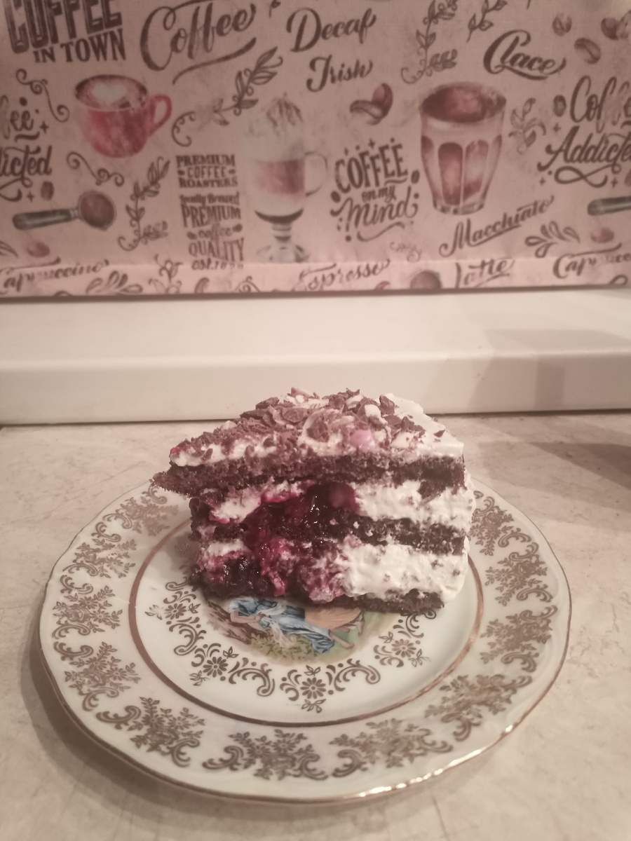 Торт в разрезе. Фото автора. 