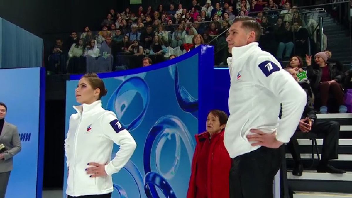    Фигуристы Мишина и Галлямов стали чемпионами. Фото: стоп-кадр прямого эфира "Первого канала"