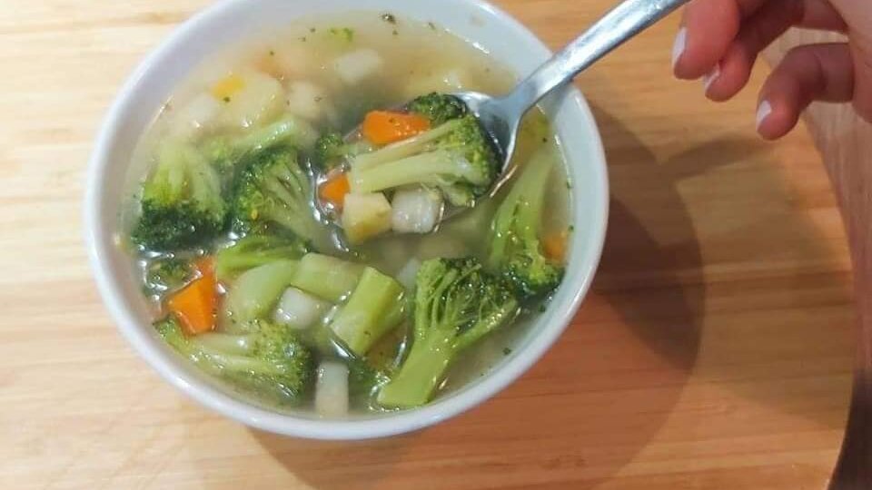 Витаминный заряд: готовим суп из брокколи и сельдерея для крепкого иммунитета🥦🥕