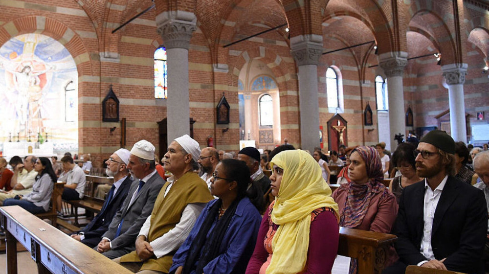    Они поменяли веру и удивили всех почему эти 5 известных мусульман из СССР приняли православие