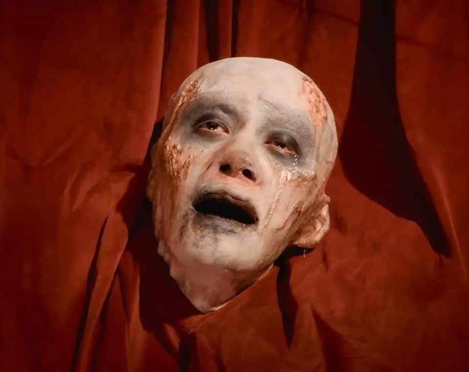    кадр из фильма «Воскрешение»