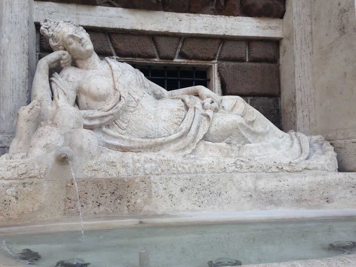 Мраморный памятник - это не о сложностях выбора материала, а об отвественном уходе за могилой близкого человека