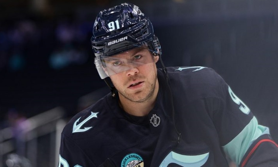    ЦСКА и «Авангард» ведут борьбу за Даниэля Спронга. Фото: НХЛ