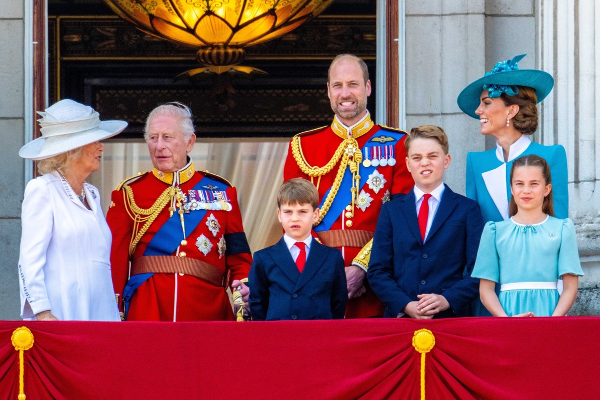    Королевская семья