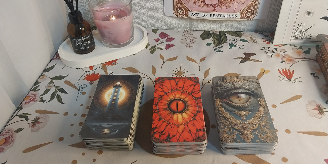 🌙 Февральское предсказание: Выбери свою колоду судьбы. Что месяц обещает в любви, деньгах и судьбе?