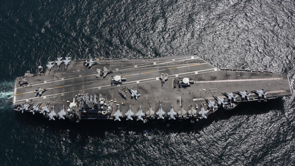     Вучич считает, что США нанесут удар по Ирану в течение 48 часов www.globallookpress.com/U.S. Navy/Keystone Press Agency