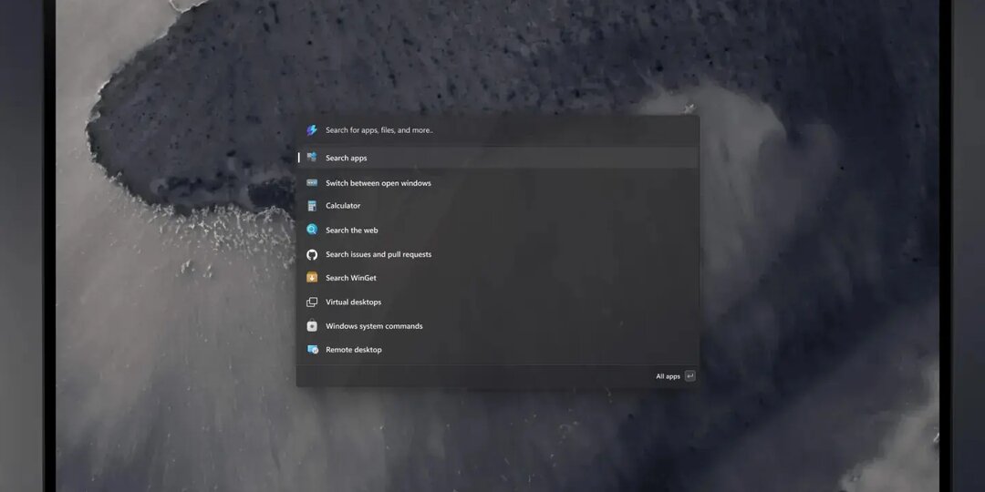 Microsoft «изобретает» macOS. В Windows 11 появится настраиваемая верхняя панель