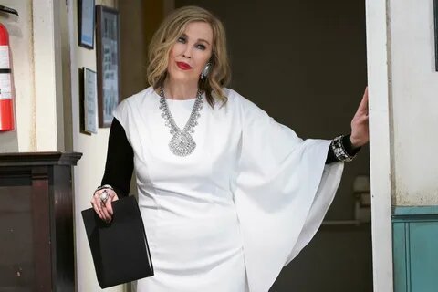 Кэтрин Энн О’Хара (англ. Catherine O’Hara) — канадо-американская актриса, сценарист и режиссёр. Фото из доступных источников интернета.