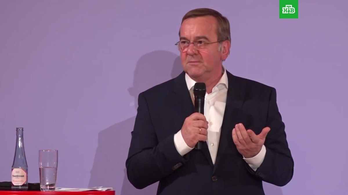    «Грустной задницей радостно не пукнешь»: Писториус обратился к европейцам