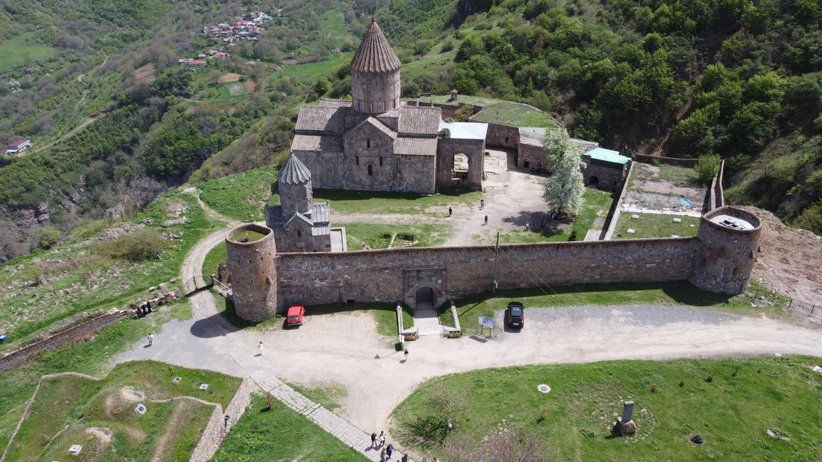 Татевский монастырь